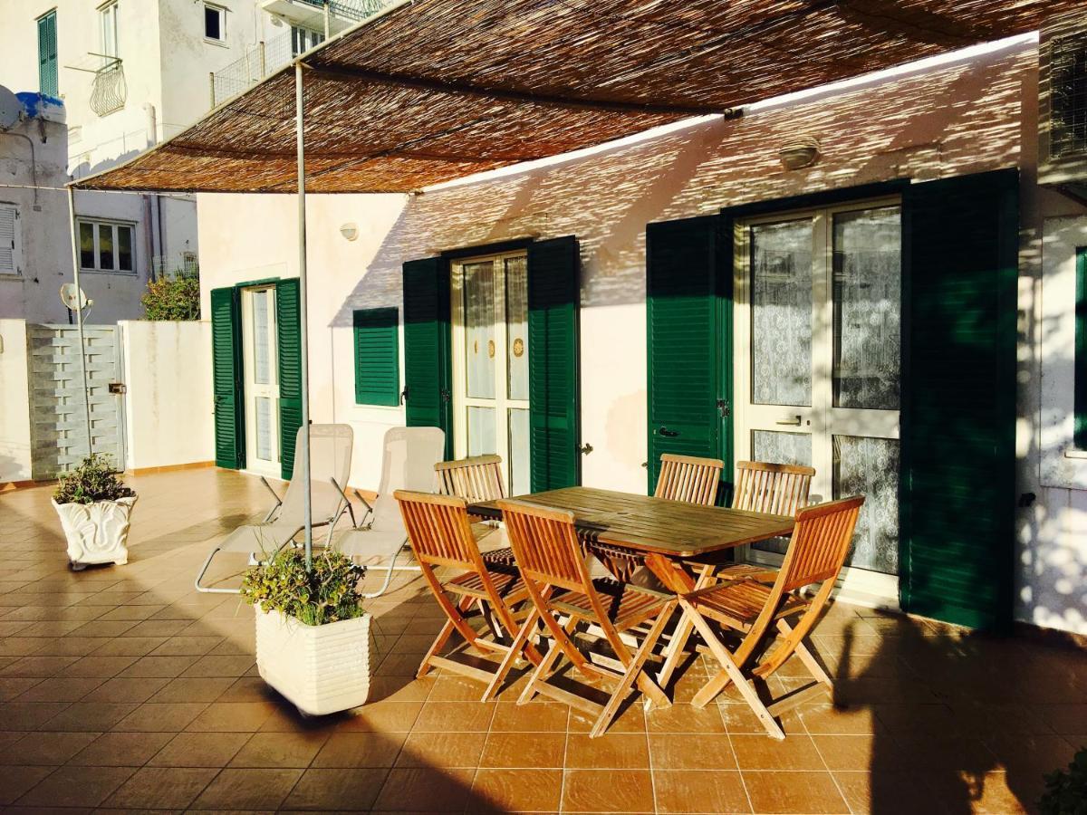 Ferienwohnung Agenzia Isotur Geranio Ponza Exterior foto